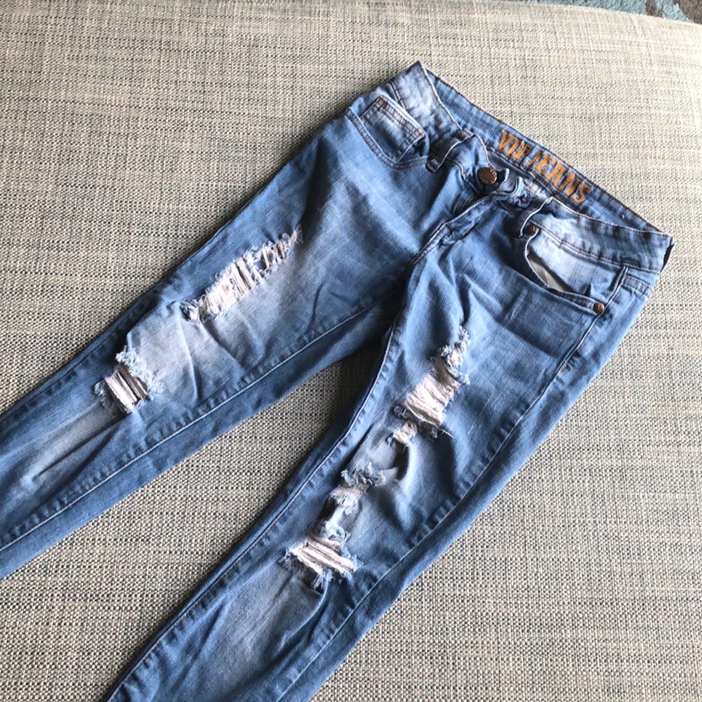 Ripped Skinny Jeans